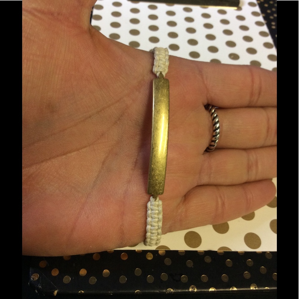 Off white gold bar bracelet