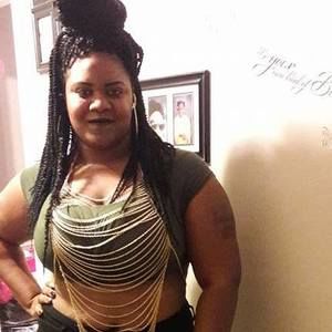 Meet your Posher, Cassandra