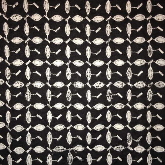 < 3xHP > KIM ROGERS BW EYELET SKIRT - Picture 2 of 5