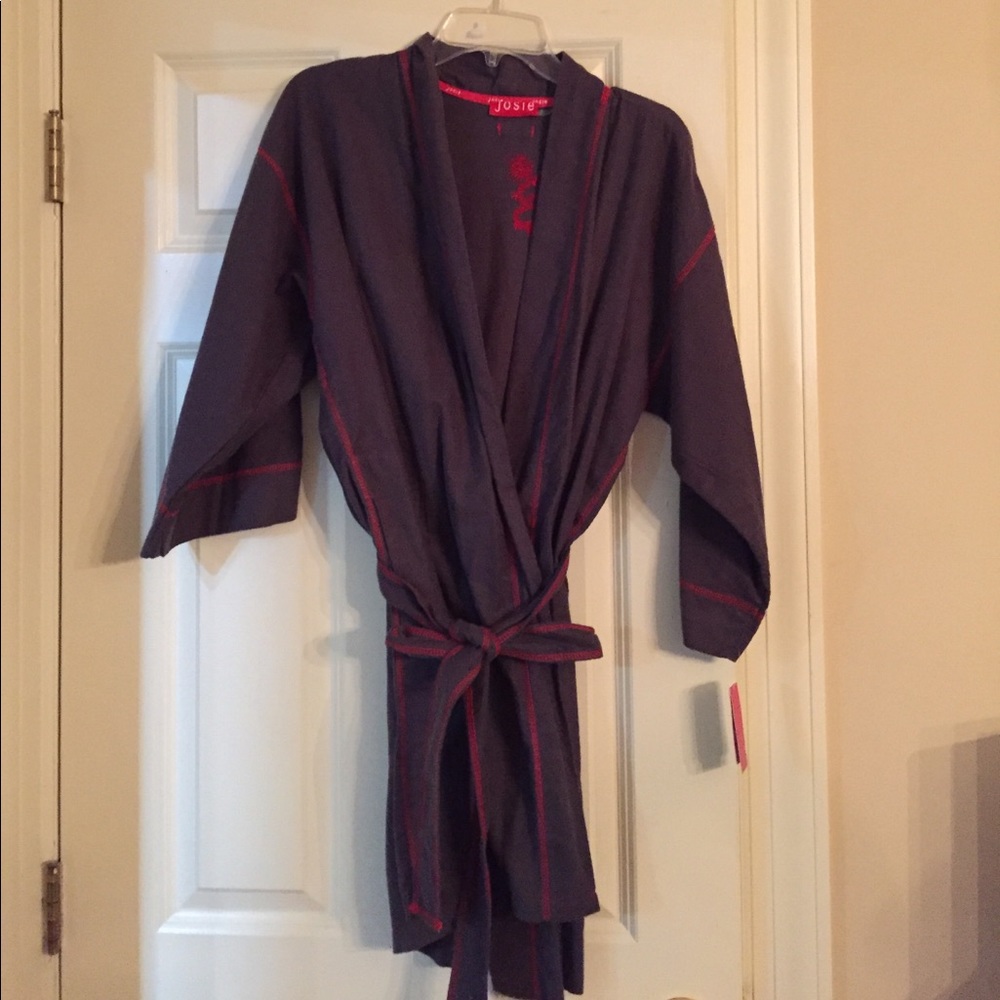 Josie Natori Short Robe