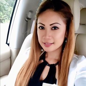 Meet your Posher, Romelyn