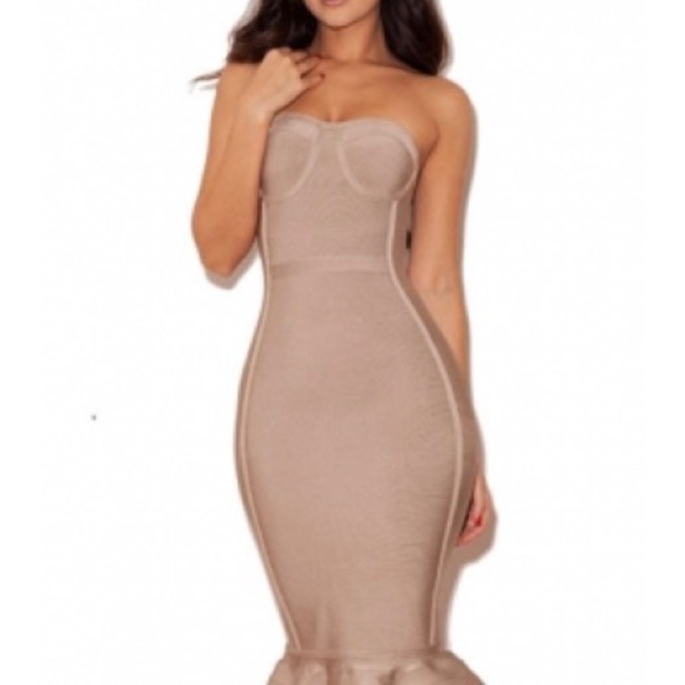 🍾strapless bandage dress🍾🌟