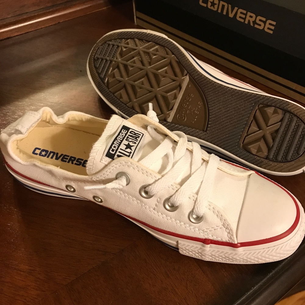 Converse shoreline slip shoes