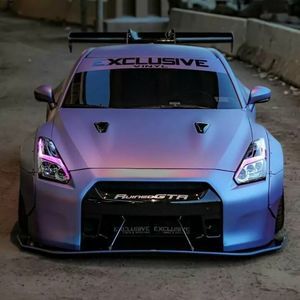 Meet your Posher, Adrian