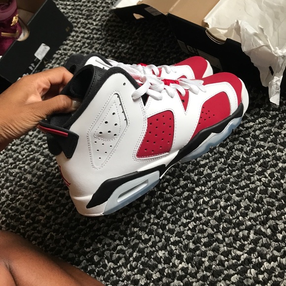 AIR JORDAN 6 RETRO BG (GS) "CARMINE" - Picture 4 of 7