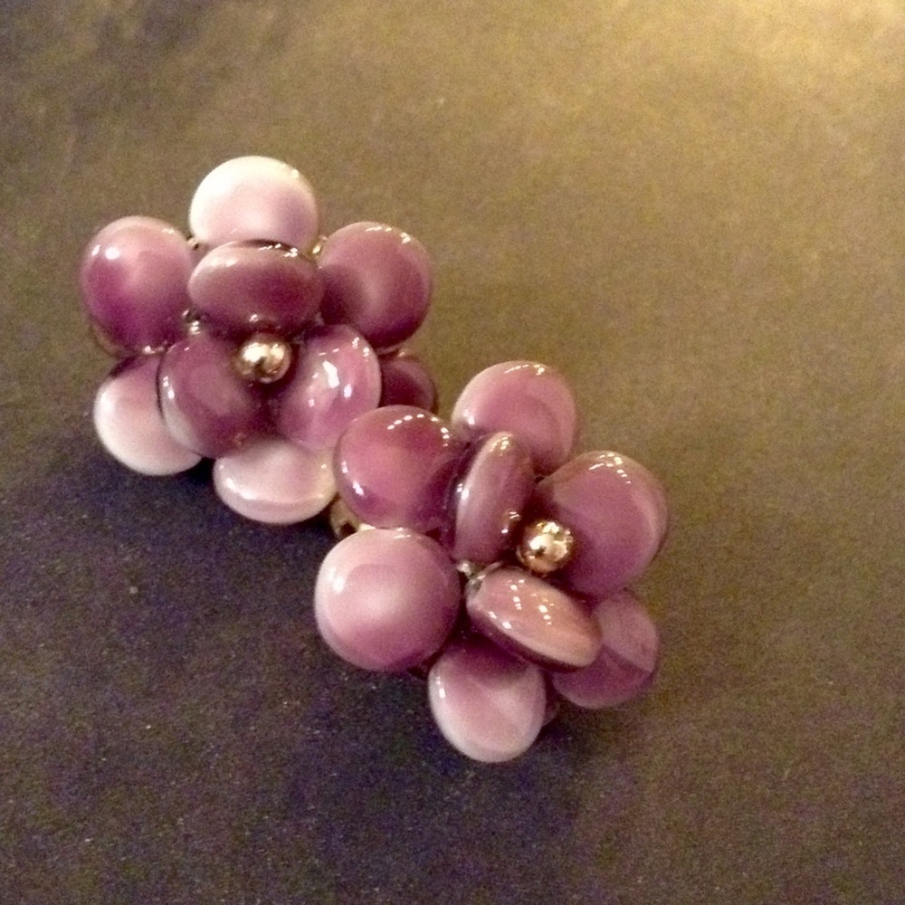 VINTAGE EARRINGS