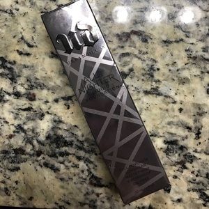 Brand New Urban Decay All Nighter Shade 5.5