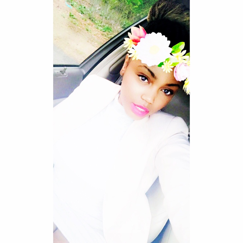 Meet your Posher, Jeanisha