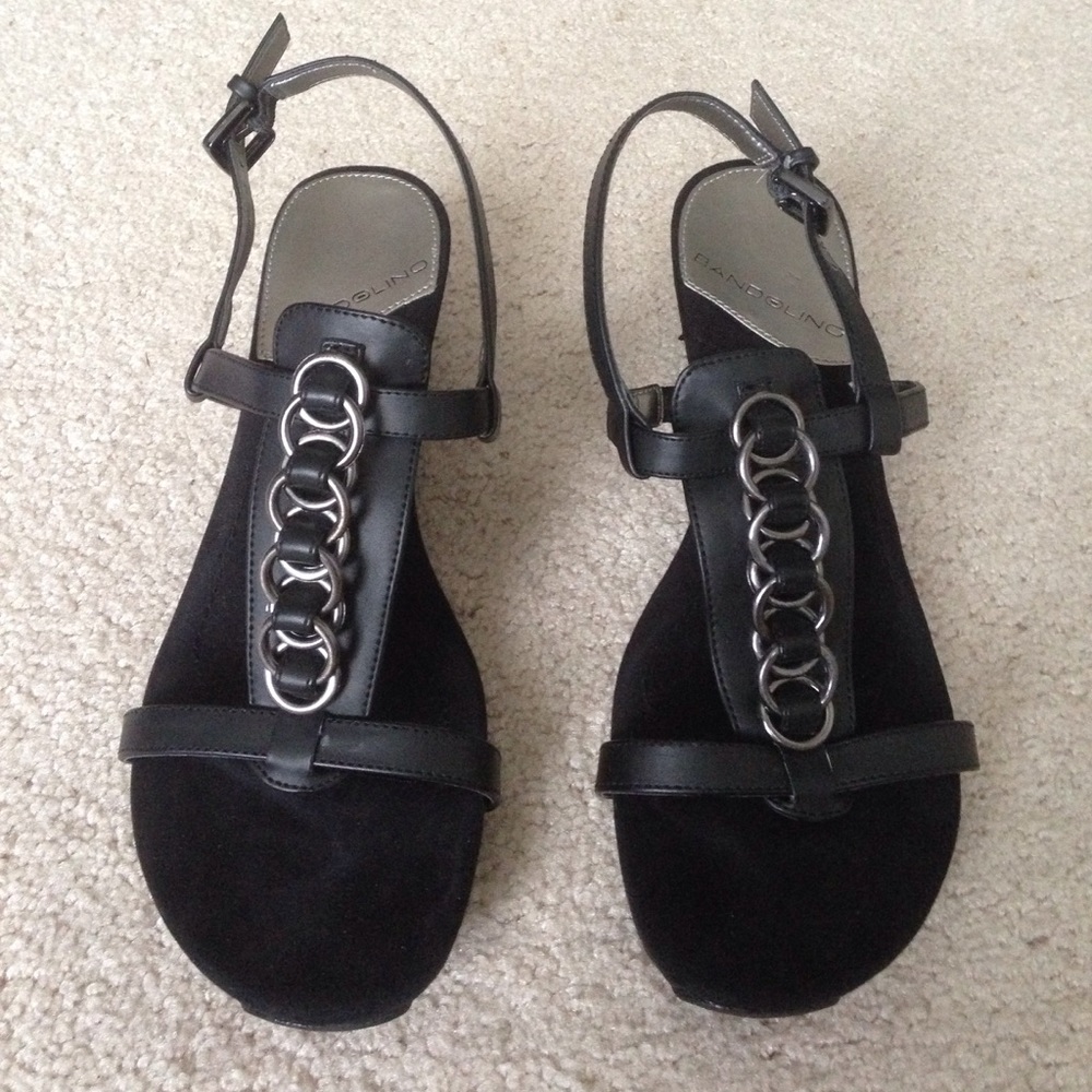 Bandolino strappy sandals