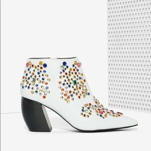 White Arliss Jeffrey Campbell size 7