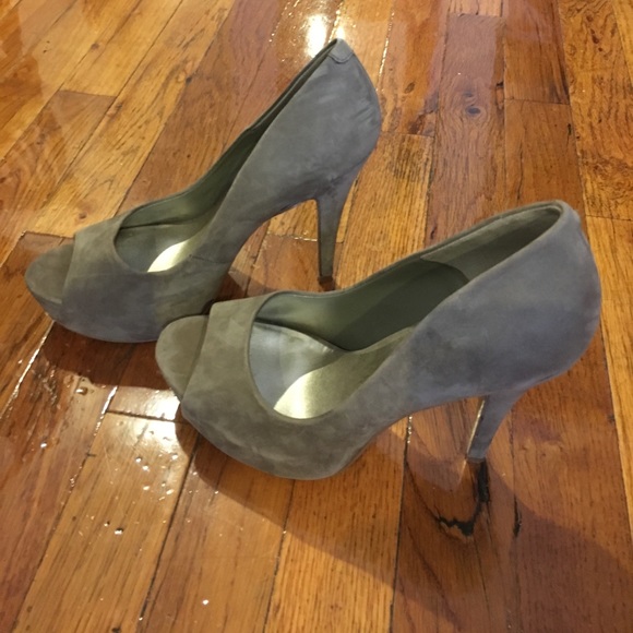 Jessica Simpson Shoes - Jessica Simpson Grey Suede Peep Toe Pumps