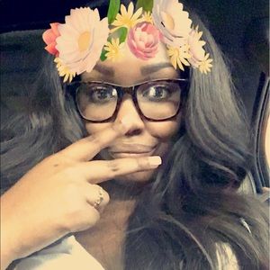 Meet your Posher, Indya