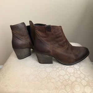 Altard State cowgirl booties