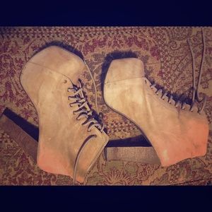 AUTHENTIC JEFFREY CAMPBELL BOOTIES