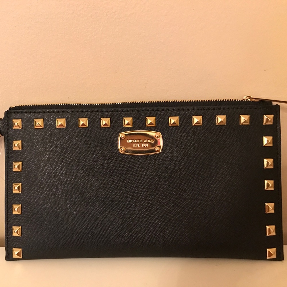 Michael Kors wristlet