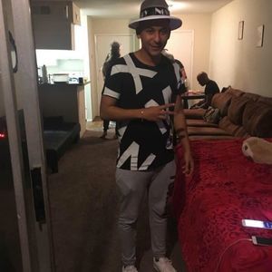 Meet your Posher, Jorge