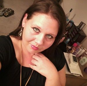 Meet your Posher, Tonya