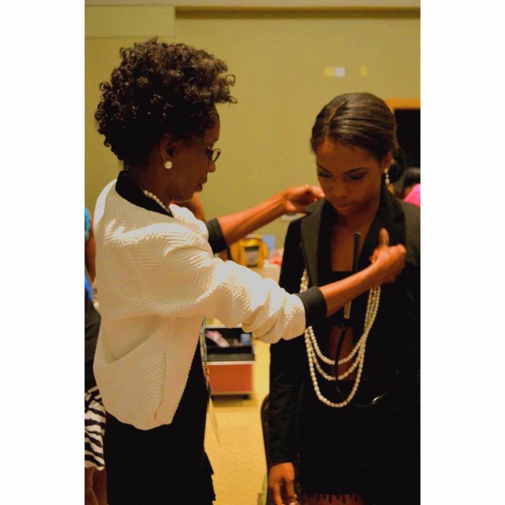 Meet your Posher, Jasmine