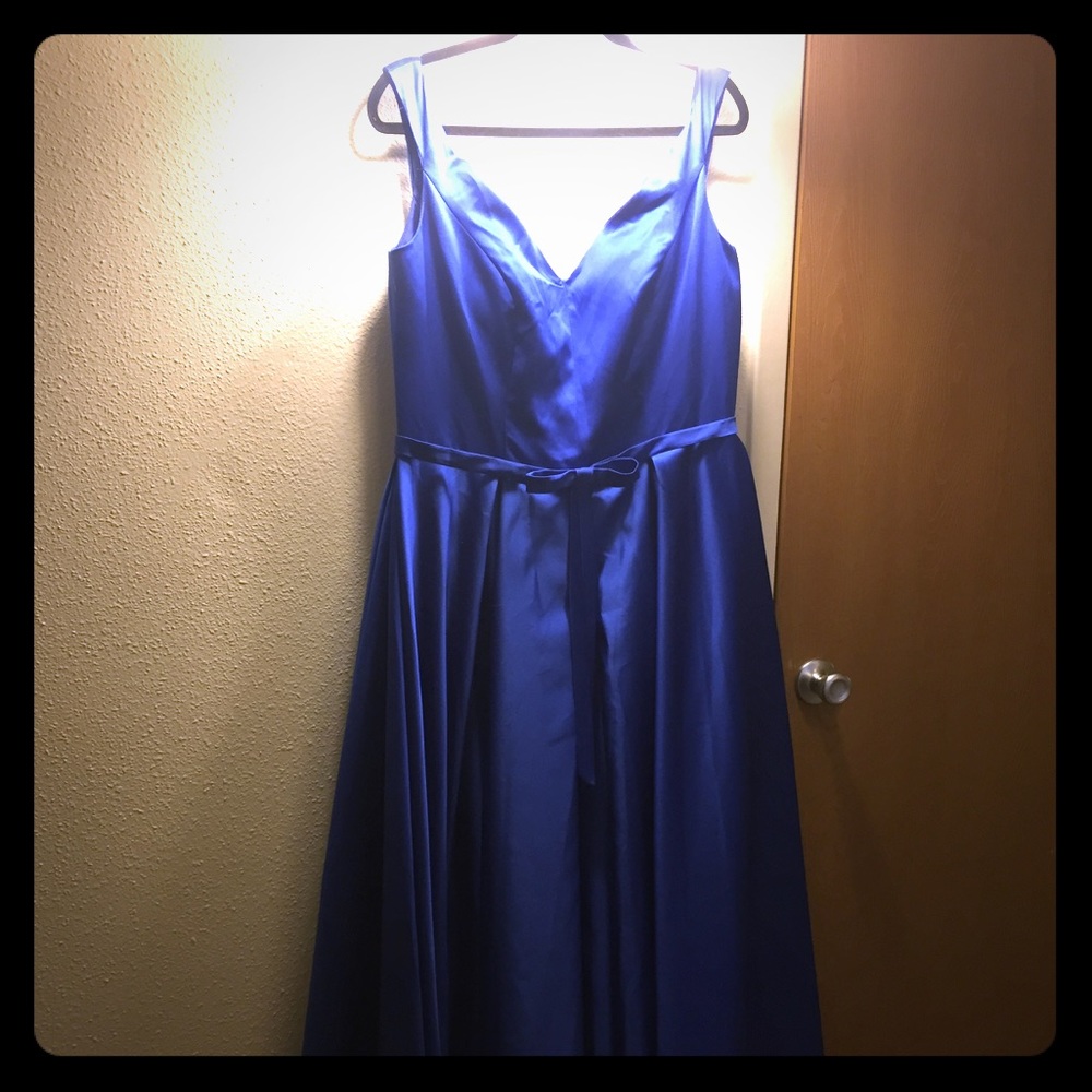 Semi-full body Ball Gown
