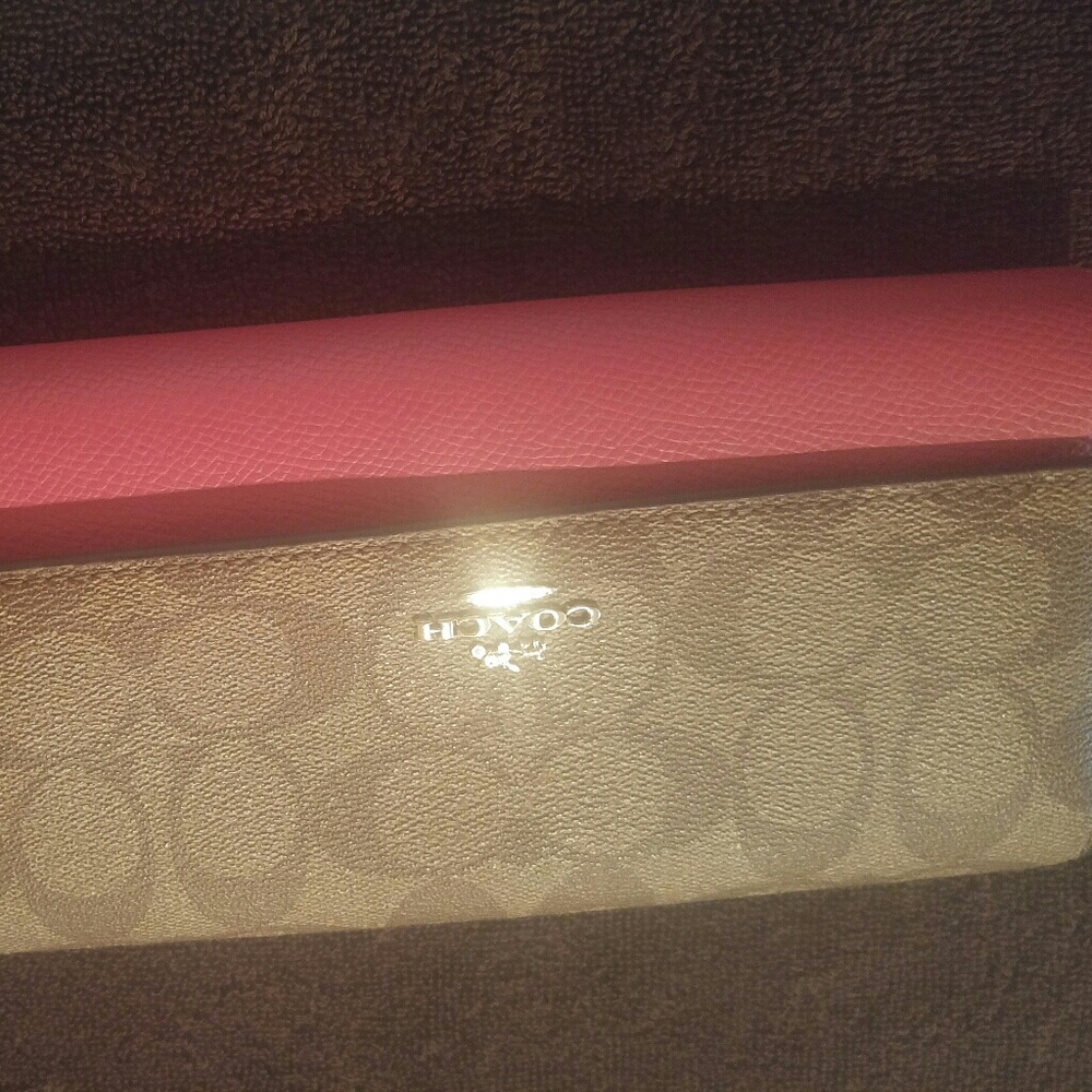 Coach wallet