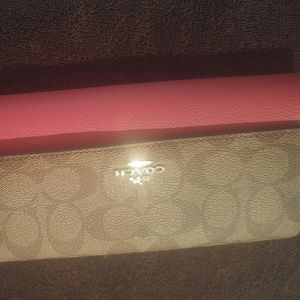 Coach wallet