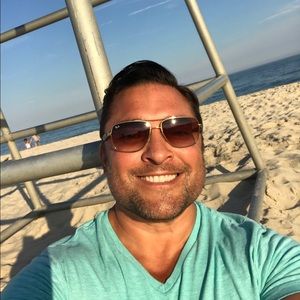 Meet your Posher, Robert