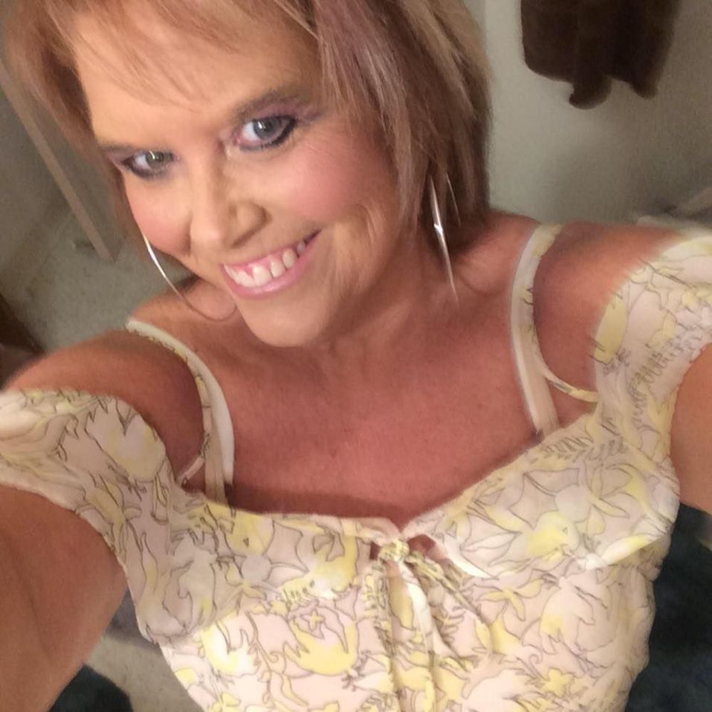Meet your Posher, Beth