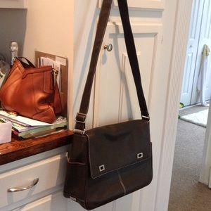 Leather bag