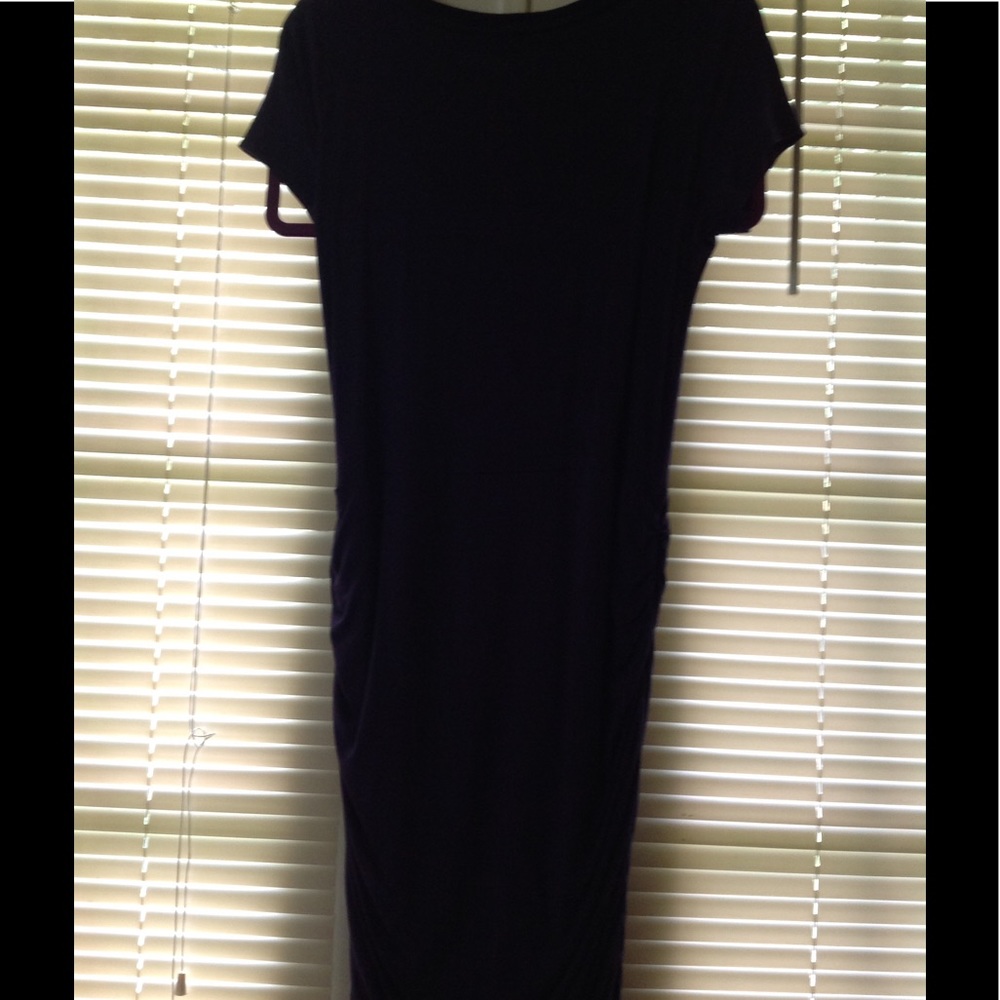 Wendy Williams Shirred, Body Curved Dress.   NWT