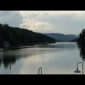 Meet your Posher, Dawn