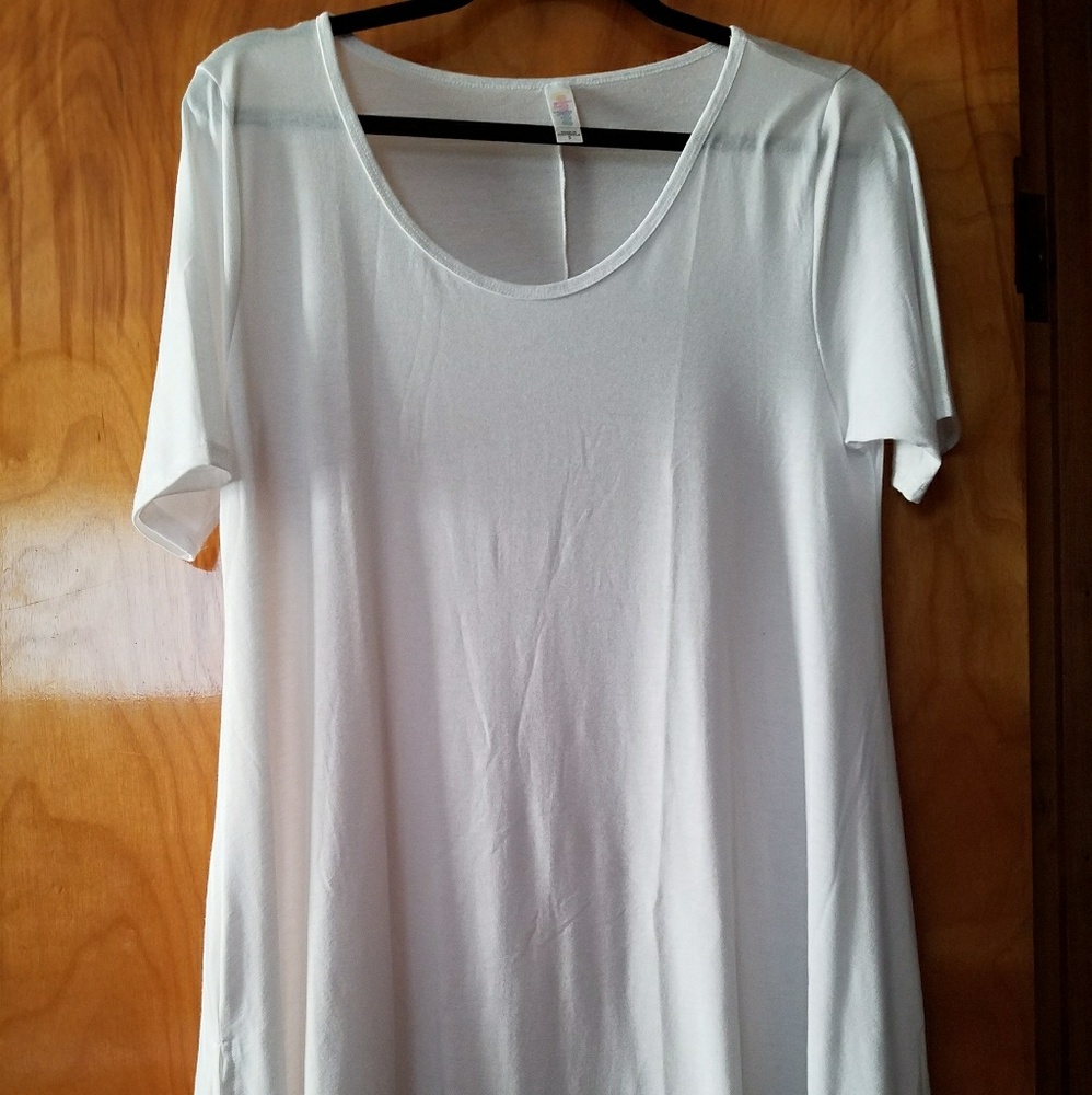 Lularoe perfect tee