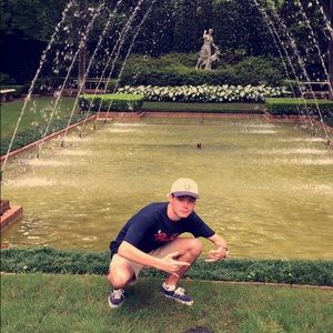 Meet your Posher, Jon