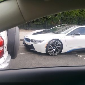 Meet your Posher, Damion