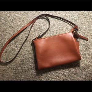 Light brown small cross body purse