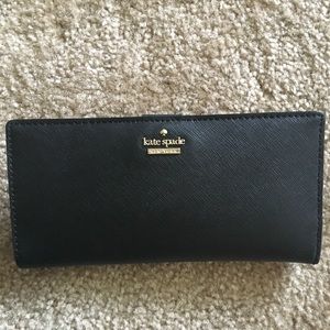 Kate Spade Cameron Street Large Lacey Wallet