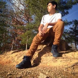 Meet your Posher, Victor