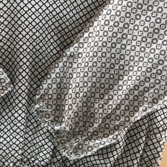 Soft Joie Reagan Mixed Geo Top - Picture 3 of 5