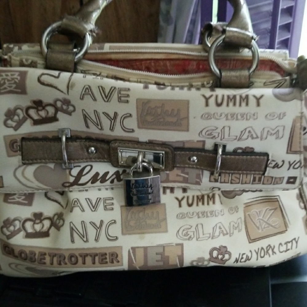 Kathy Von Zeeland hand bag