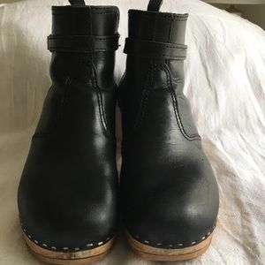 Swedish Hasbeens Clog Booties Size 39