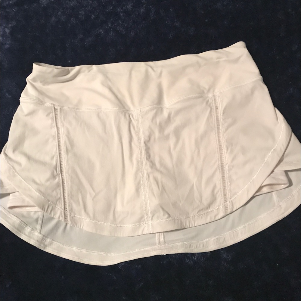 Euc size 8 lulu running skirt