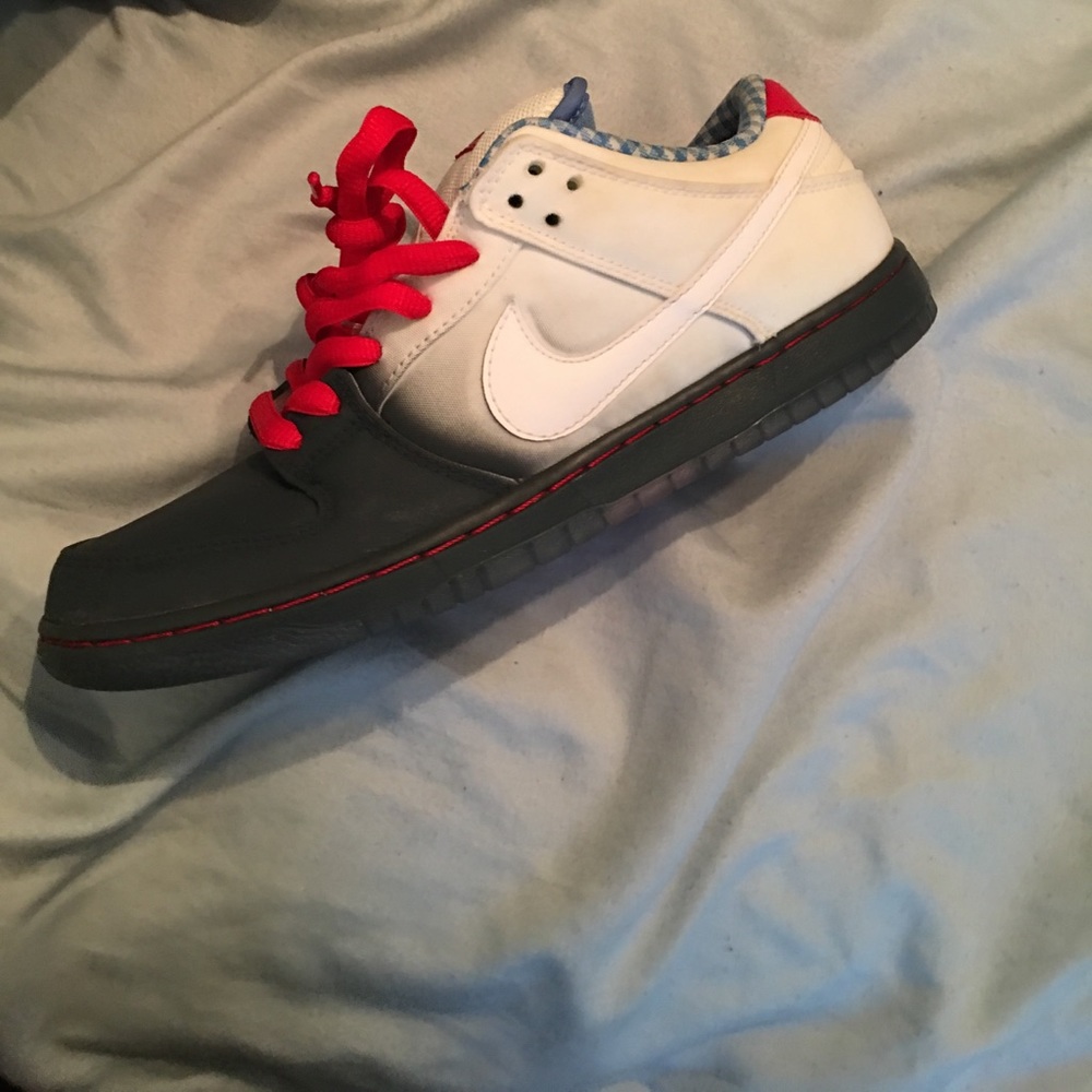nike sb low wizard of oz