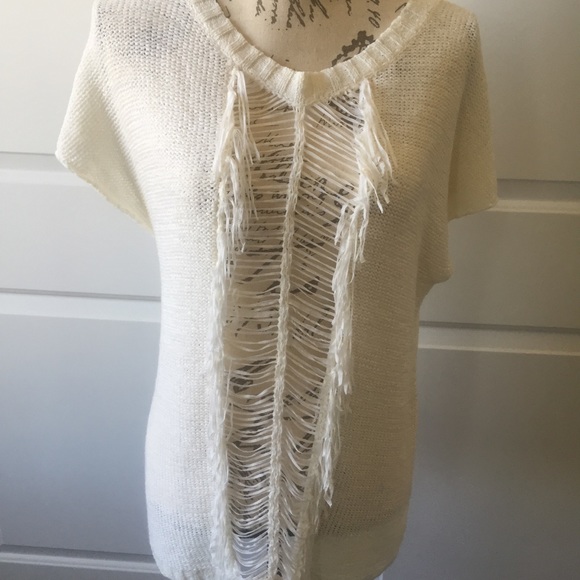 ROMEO & JULIET COUTURE Sweater Medium White - Picture 2 of 7