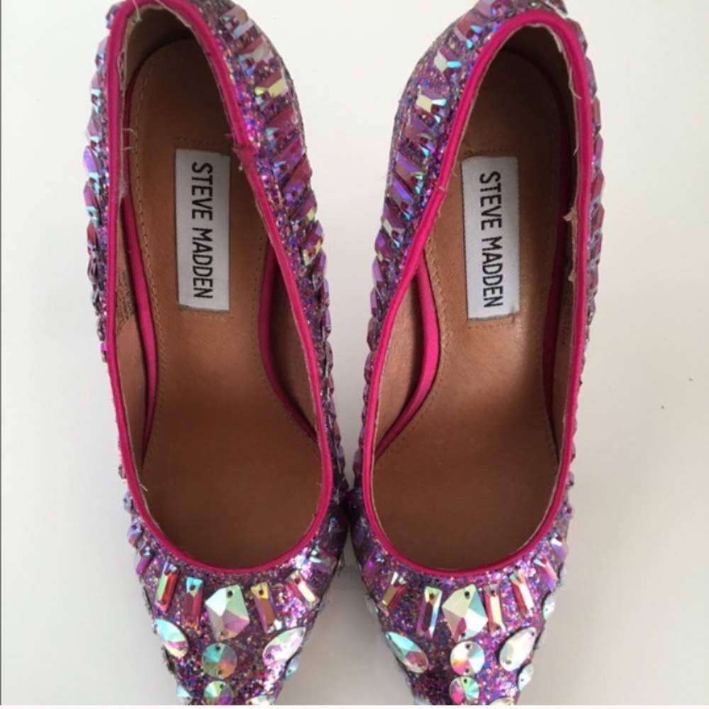 Steve Madden Galaxxie Heels