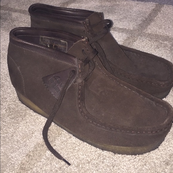 fake wallabees
