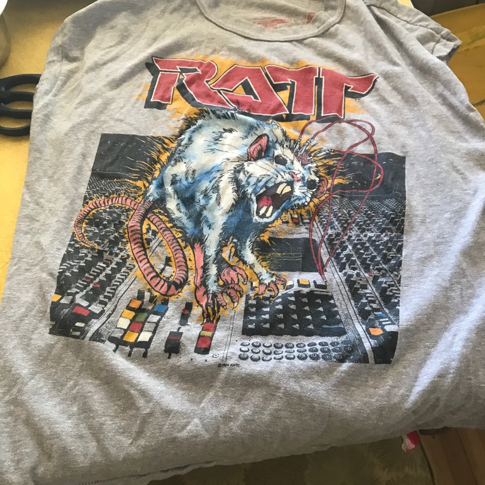 Genuine 1984 Ratt sleeveless muscle tee/crop top.