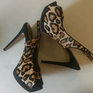 Sam Edelman 8.5M animal print leather upper