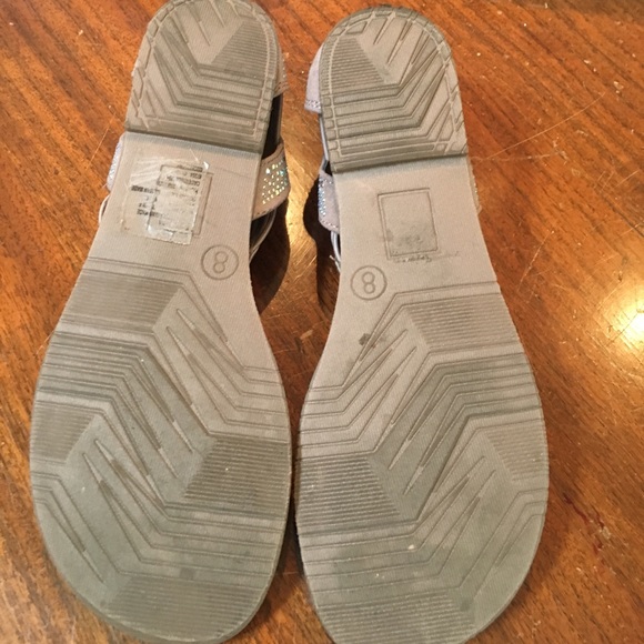 Candies Taupe gladiator sandals size 8 - Picture 2 of 2