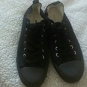 Black shoes