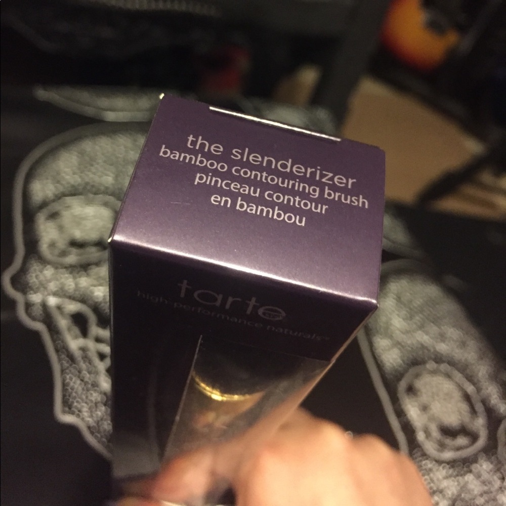 Tarte the slenderizer bamboo contouring brush