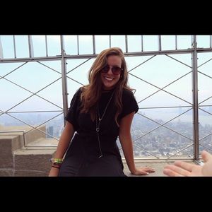 Meet your Posher, Amanda